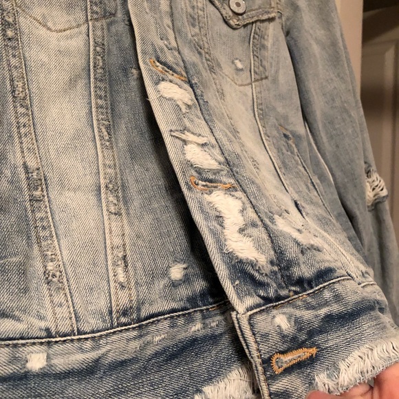 Zara Denim Jacket - Picture 4 of 6